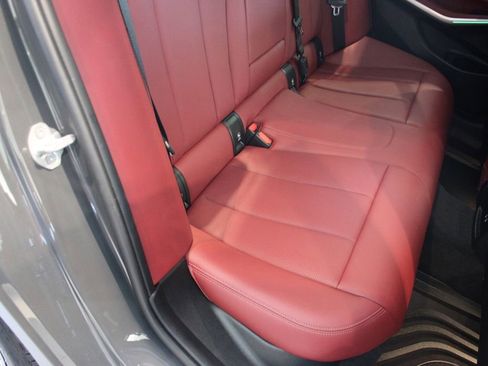 Used 2024 BMW 330e xDrive w/ M Sport Package image 25