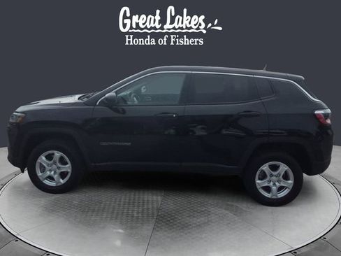 Used 2022 Jeep Compass Sport AWD/4WD image 2