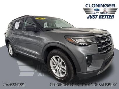 Used 2025 Ford Explorer Active w/ Active Comfort Package