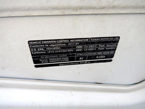 Used 2017 Nissan NV 3500 SV image 31