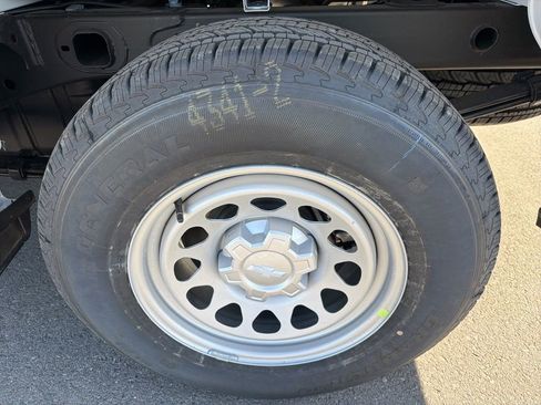 New 2026 Chevrolet Silverado 1500 W/T w/ WT Value Package image 29