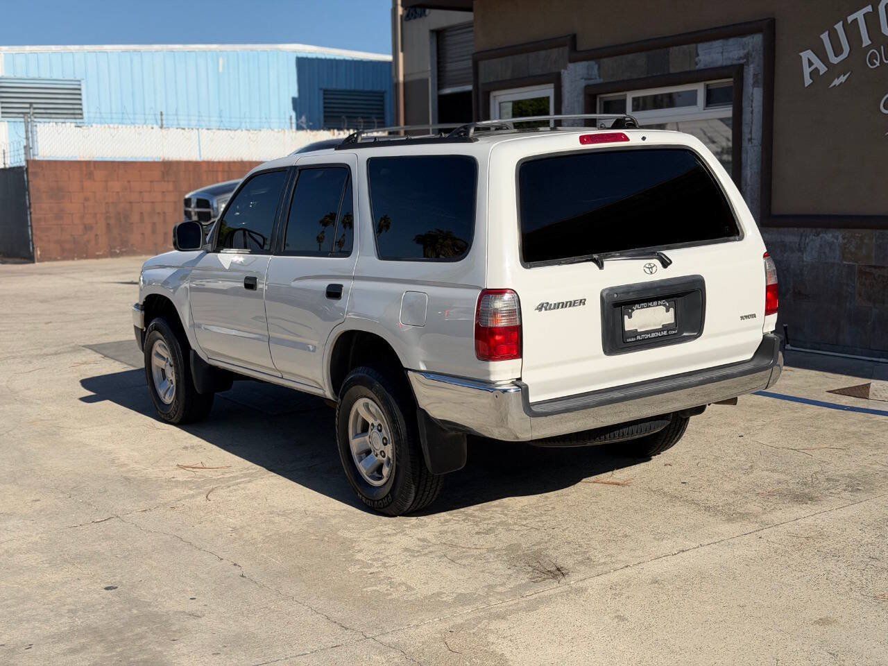 Used 2000 Toyota 4Runner 2WD w/ Upgrade Value Pkg 1 image 9