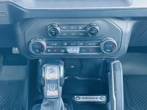 Used 2021 Ford Bronco Outer Banks image 23