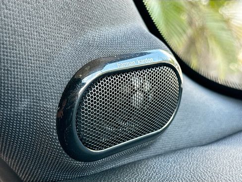 Used 2019 MINI Cooper S w/ Premium Package FWD image 19