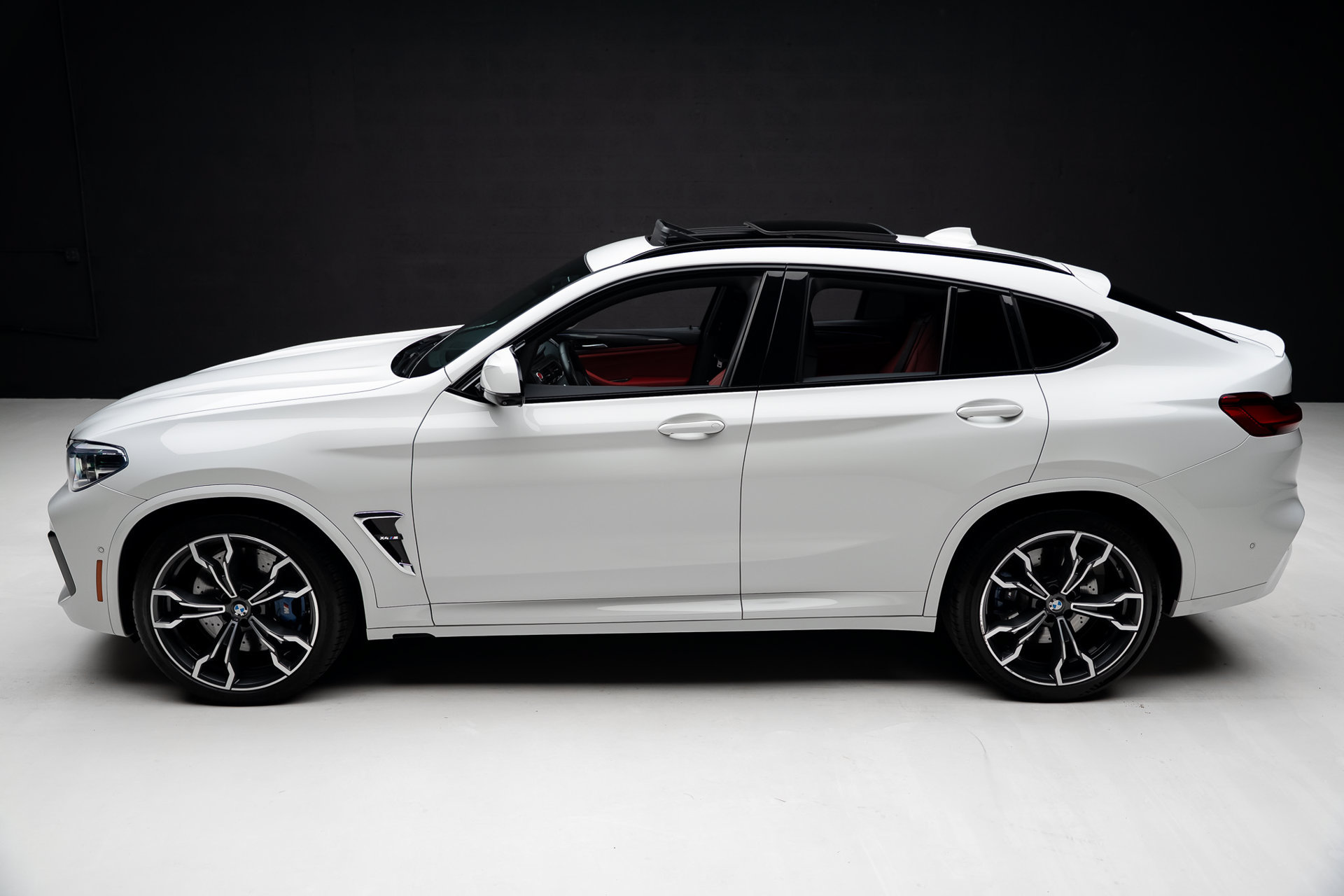 Used 2021 BMW X4 M w/ Executive Package AWD/4WD image 17
