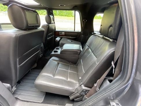 Used 2012 Lincoln Navigator 4WD image 58