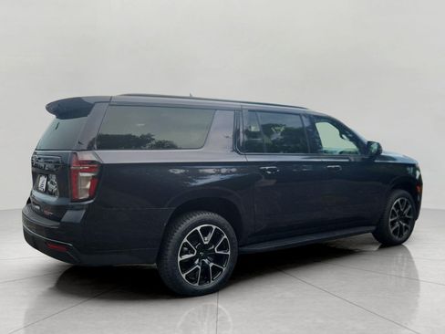 Used 2023 Chevrolet Suburban RST w/ Luxury Package AWD/4WD image 8