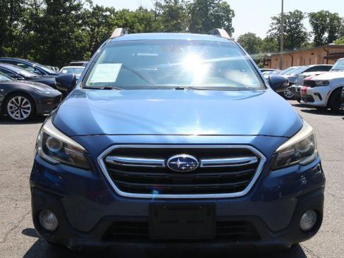 Used 2019 Subaru Outback 2.5i Limited AWD/4WD image 2