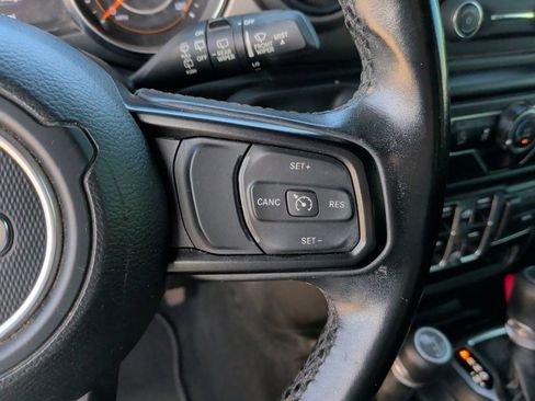 Used 2020 Jeep Wrangler Unlimited Sport S image 18