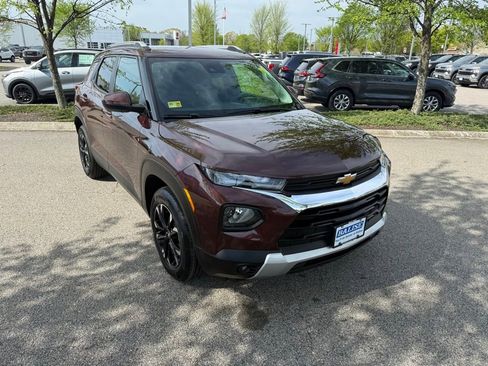 Used 2023 Chevrolet TrailBlazer LT w/ Convenience Package AWD/4WD image 7