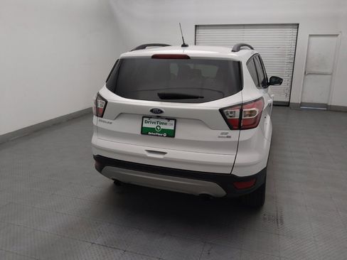 Used 2018 Ford Escape SE AWD/4WD image 7