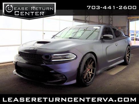 Used 2016 Dodge Charger R/T Scat Pack image 1