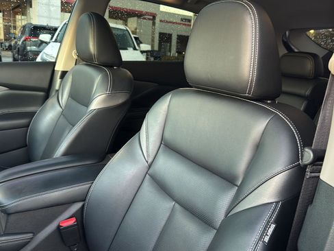 Used 2024 Nissan Murano SL image 27
