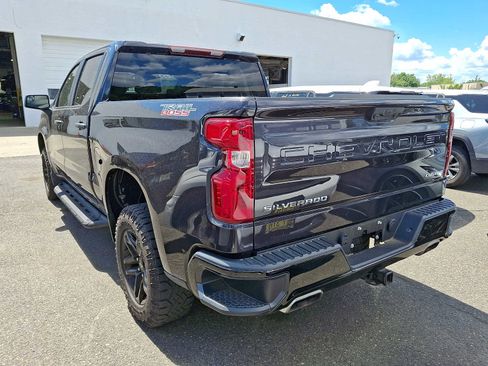 Used 2022 Chevrolet Silverado 1500 Custom Trail Boss AWD/4WD image 3