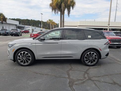 New 2026 Lincoln Nautilus Reserve AWD/4WD image 7
