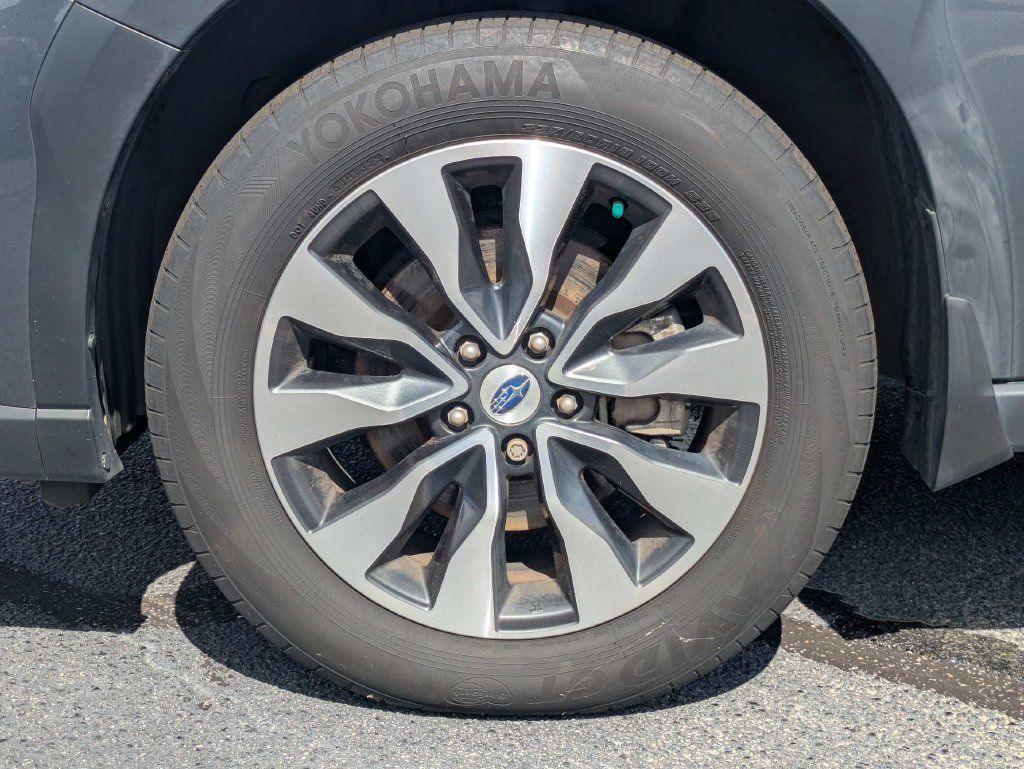 Certified 2024 Subaru Outback Limited AWD/4WD image 12