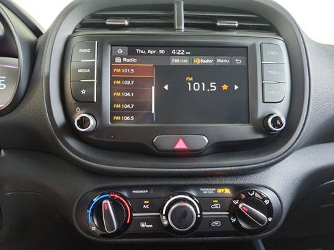 Certified 2023 Kia Soul LX w/ LX Technology Package FWD image 16