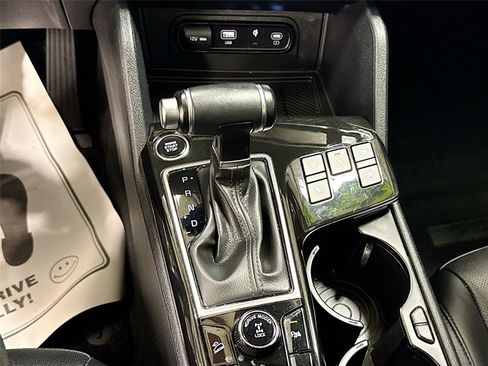 Used 2023 Kia Sportage SX image 17
