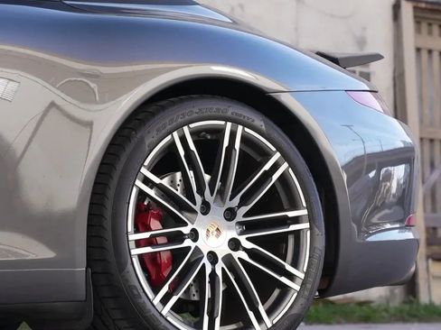 Used 2015 Porsche 911 Carrera S image 9