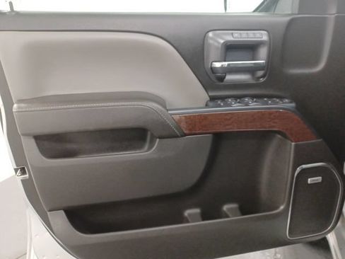 Used 2018 GMC Sierra 1500 SLT AWD/4WD image 17