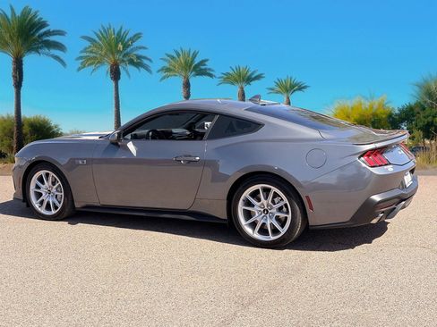 Certified 2026 Ford Mustang GT Premium RWD image 3