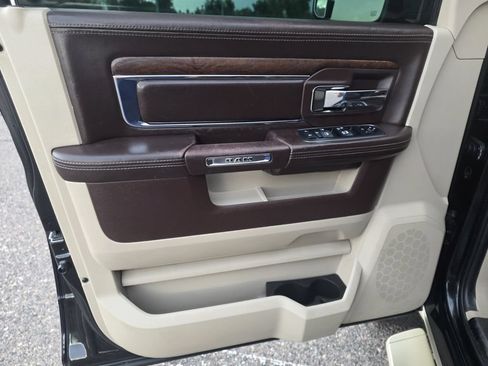 Used 2016 RAM 1500 Laramie Longhorn w/ Convenience Group AWD/4WD image 17