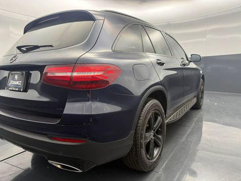 Used 2018 Mercedes-Benz GLC 300 4MATIC image 7