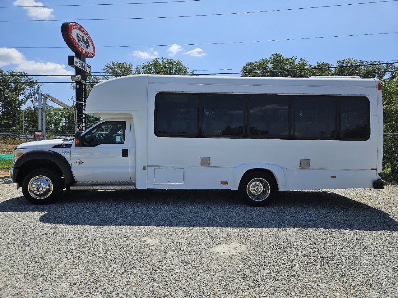 Used 2012 Ford F450 XL w/ PWR Equipment Group RWD image 2