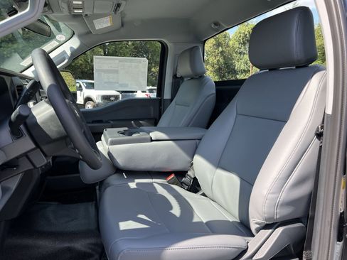 New 2026 Ford F250 XL w/ FX4 Off-Road Package image 13