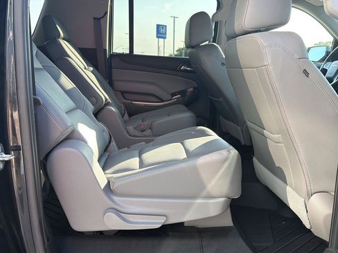 Used 2020 Chevrolet Suburban LT w/ Texas Edition Package RWD image 40