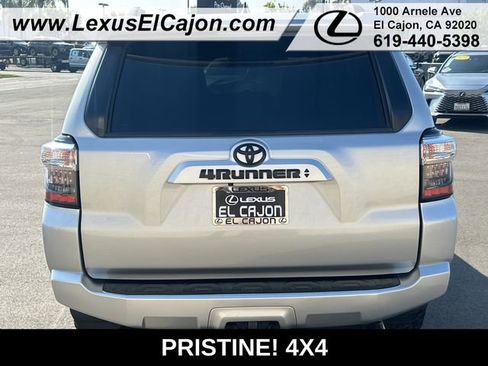 Used 2021 Toyota 4Runner SR5 image 5
