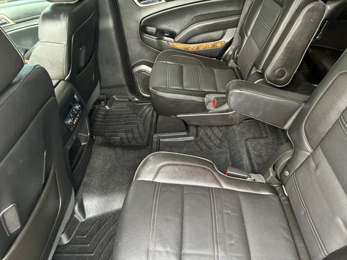 Used 2016 GMC Yukon Denali w/ Open Road Package AWD/4WD image 17