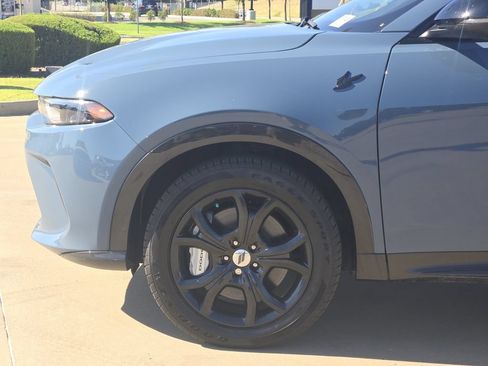 Used 2024 Dodge Hornet R/T Plus w/ R/T Blacktop Package AWD/4WD image 8