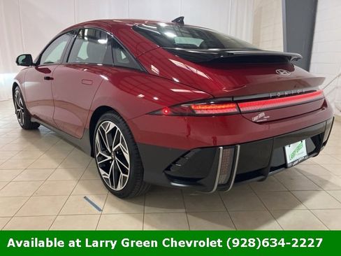 Used 2025 Hyundai Ioniq 6 Limited image 3