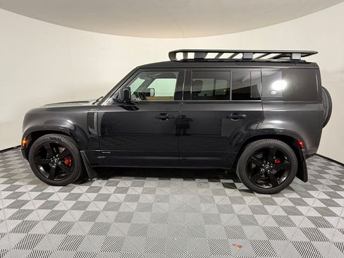 Used 2022 Land Rover Defender 110 X AWD/4WD image 2