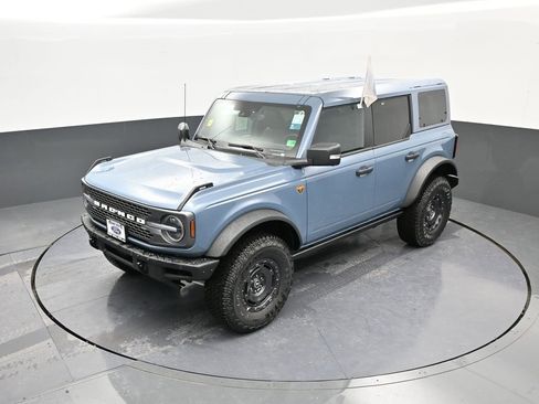 New 2025 Ford Bronco Badlands image 37