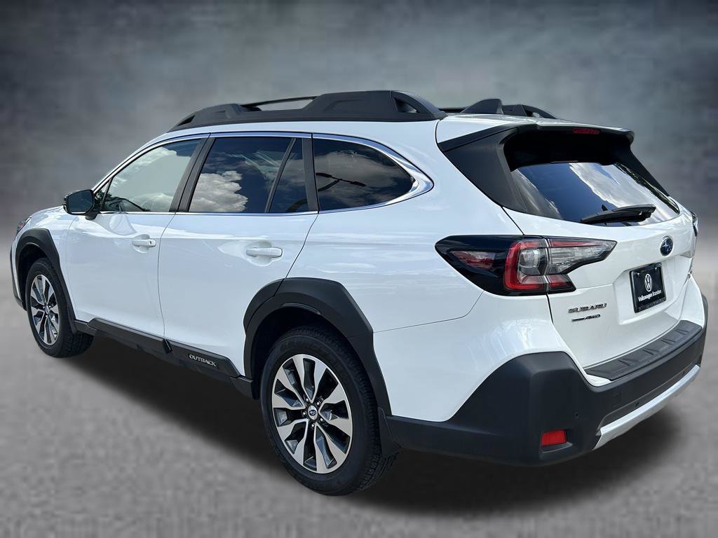 Used 2023 Subaru Outback Limited XT AWD/4WD image 4