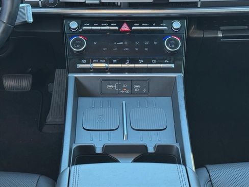 Used 2024 Hyundai Santa Fe XRT image 13