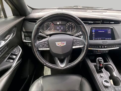Used 2021 Cadillac XT4 Sport w/ Cold Weather Package FWD image 6