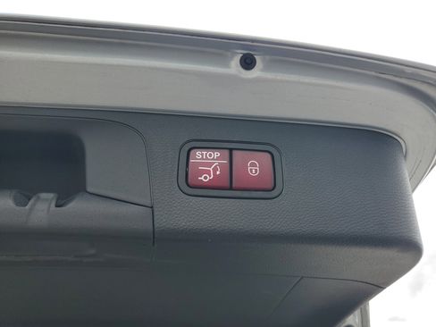 Used 2022 Mercedes-Benz GLC 300 image 15