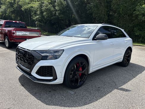 Used 2023 Audi RS Q8 AWD/4WD image 4