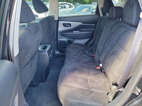 Used 2019 Nissan Murano SV AWD/4WD image 12