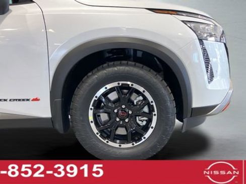 New 2026 Nissan Pathfinder Rock Creek w/ Rock Creek Premium Package AWD/4WD image 20