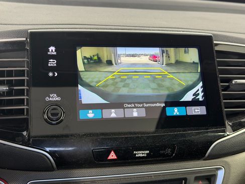 Used 2023 Honda Passport TrailSport image 19