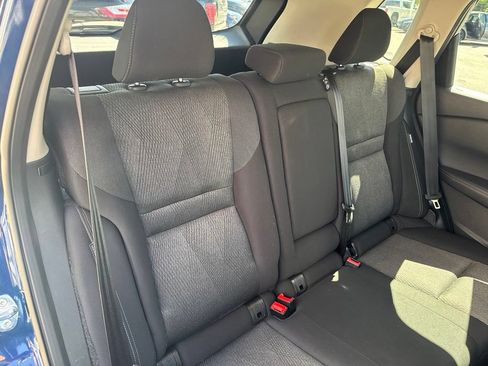 Used 2025 Nissan Rogue SV FWD image 31