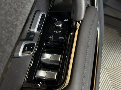 New 2025 Land Rover Range Rover Sport Dynamic SE image 29