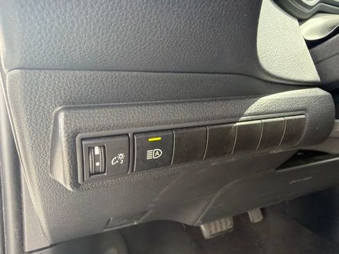 Used 2024 Toyota Corolla LE FWD image 38