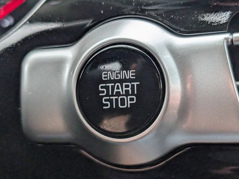 Used 2023 Kia Seltos S image 24