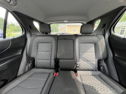 Used 2018 Chevrolet Equinox LT AWD/4WD image 28