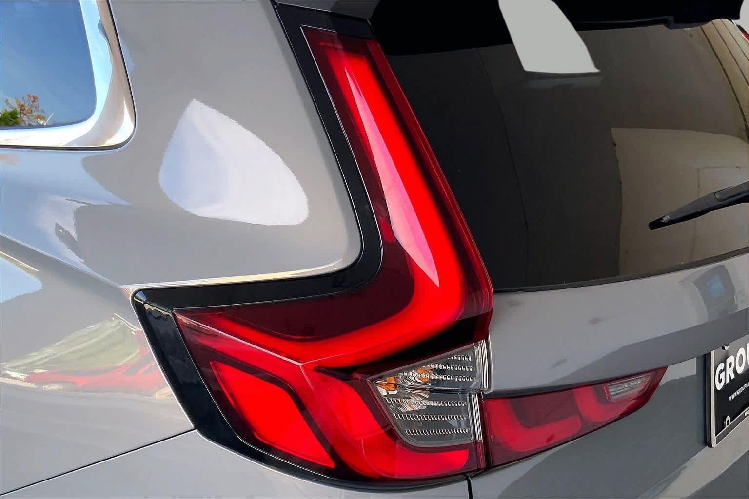 Used 2024 Honda CR-V EX image 28